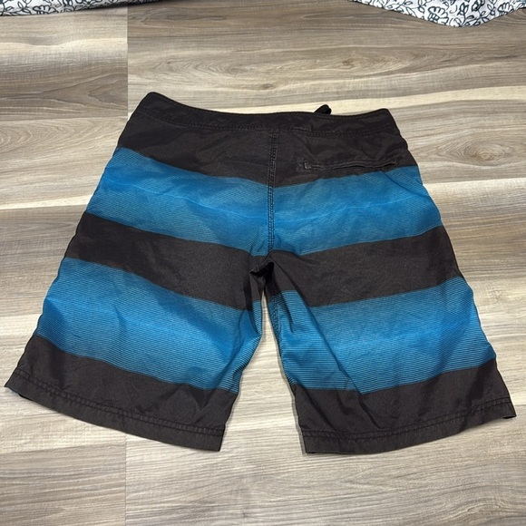 🏁 Hurley Black Board Shorts size 32 - Picture 6 of 7